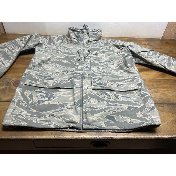 Military Parka All Purpose Environmental Hooded Camo Size Medium - Picture 2 of 16